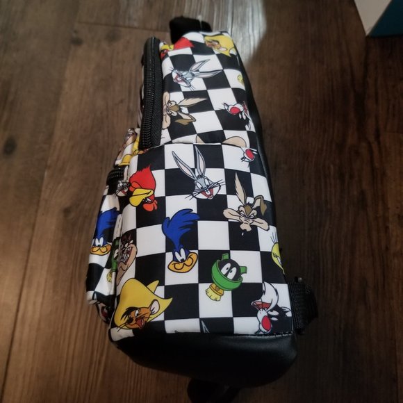 Looney Toons Mini Backpack - Picture 3 of 6
